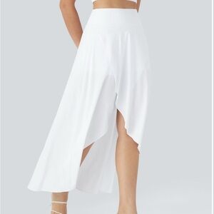 Brand new Halara Breezeful High waisted skirt